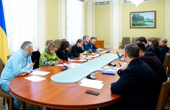 Рада з питань свободи слова засудила тиск на «Схеми» та закликала Портнова не використовувати журналістське посвідчення