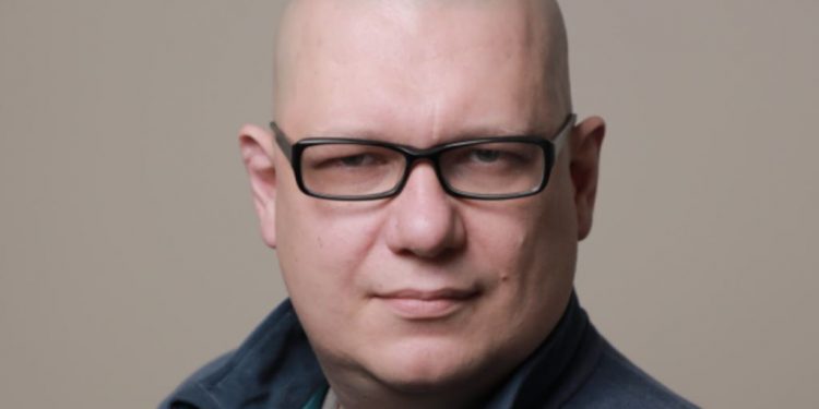 У Києві двоє поліцейських побили журналіста до струсу мозку