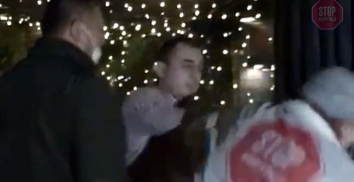 Одразу 2 журналісти постраждали під час висвітлення порушень карантину вихідного дня