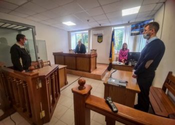 «Вперше на моїй пам’яті»: в Одесі суд оштрафував на 850 гривень охоронця вишу за погрози журналістці